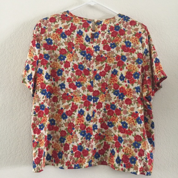 Vintage Floral Blouse - Picture 3 of 6
